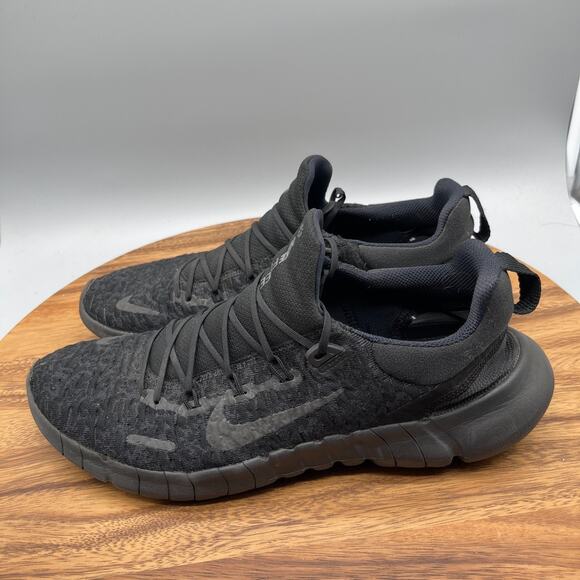 Nike Free Run 5.0 Shoes Mens Size 11 Triple Black Running Comfort Gym Sneakers - Picture 3 of 7
